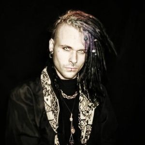 Meet your Posher, Aron